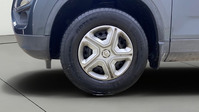 View Tata Harrier Image 27 Used Tata Harrier Image 27