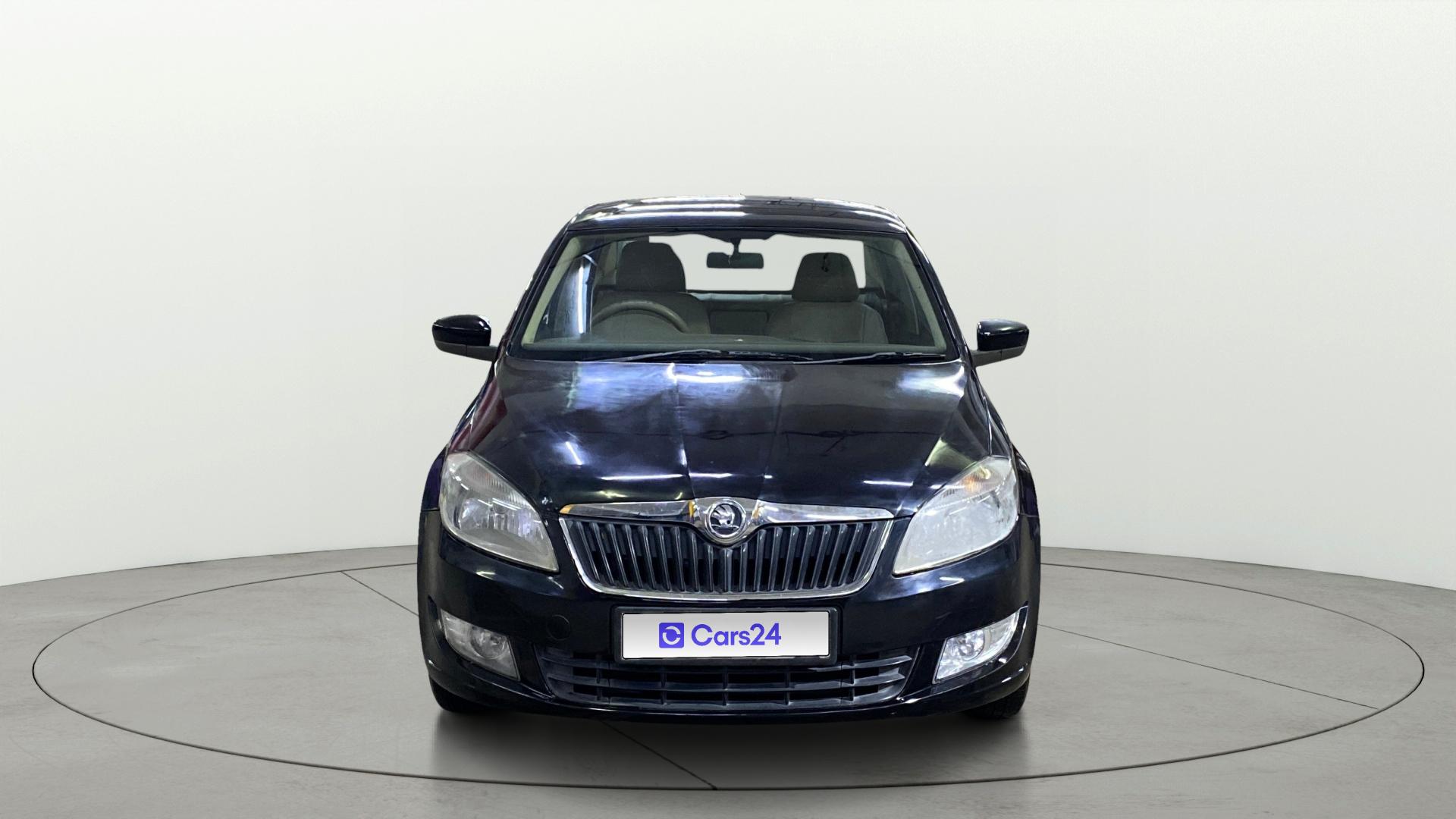 2015 स्कोडा रैपिड 1.5 TDI CR Ambition Plus 2015 स्कोडा रैपिड 1.5 TDI CR Ambition Plus