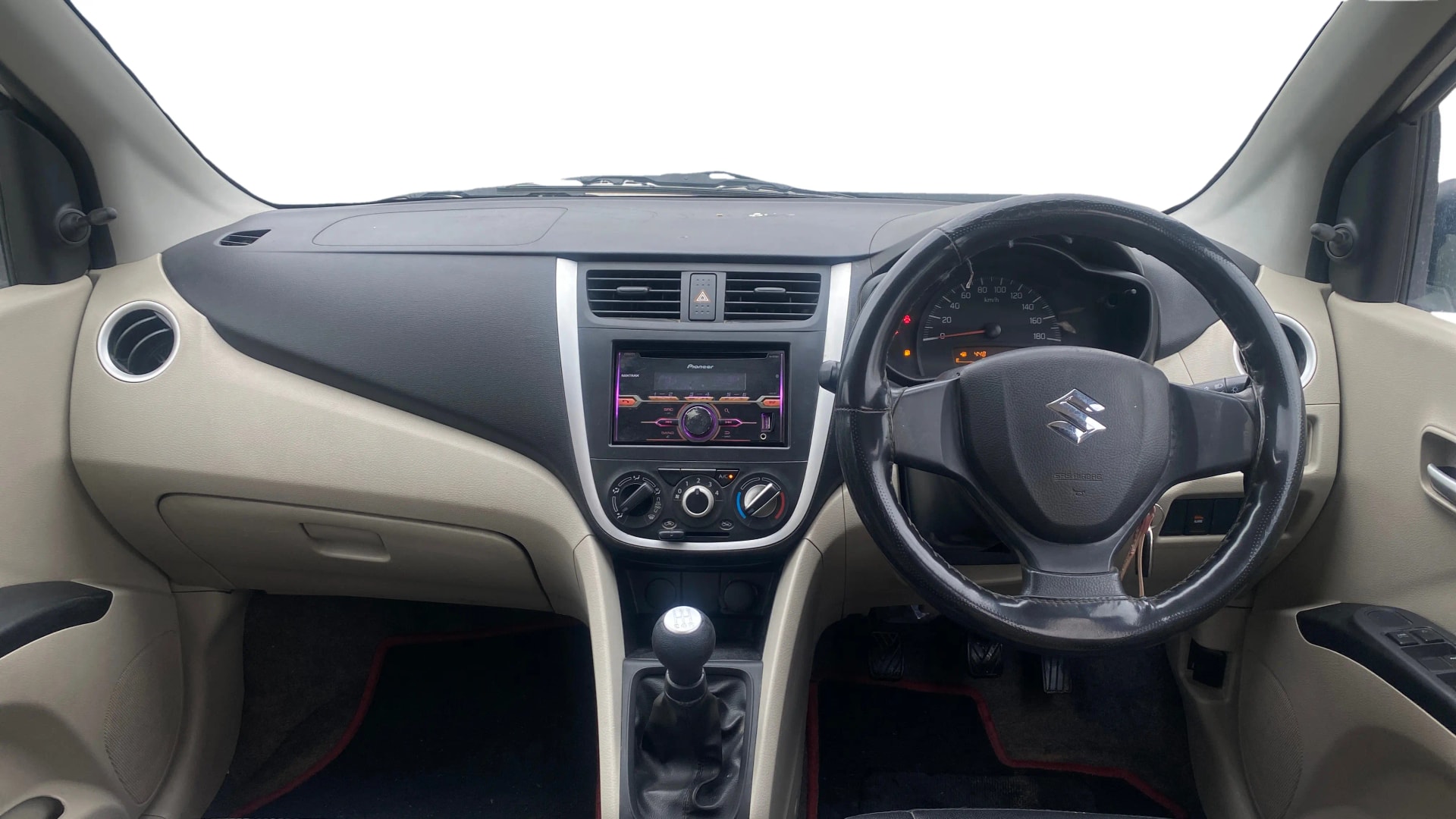 View 2018 Maruti Suzuki 1000 Base Variant Image 15 Used 2018 Maruti Suzuki 1000 Base Variant Image 15