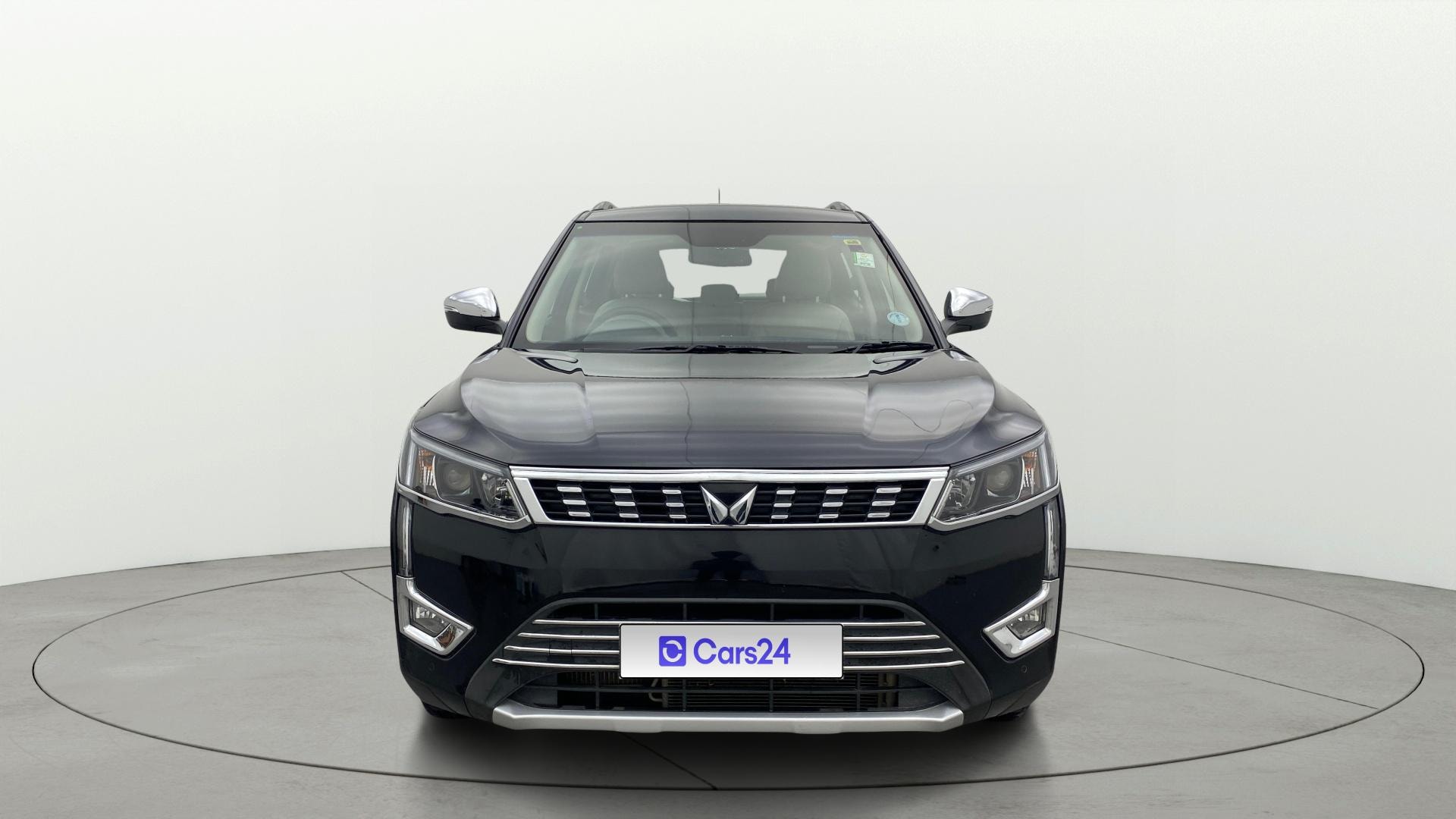 Used 2023 Mahindra XUV300 Used 2023 Mahindra XUV300