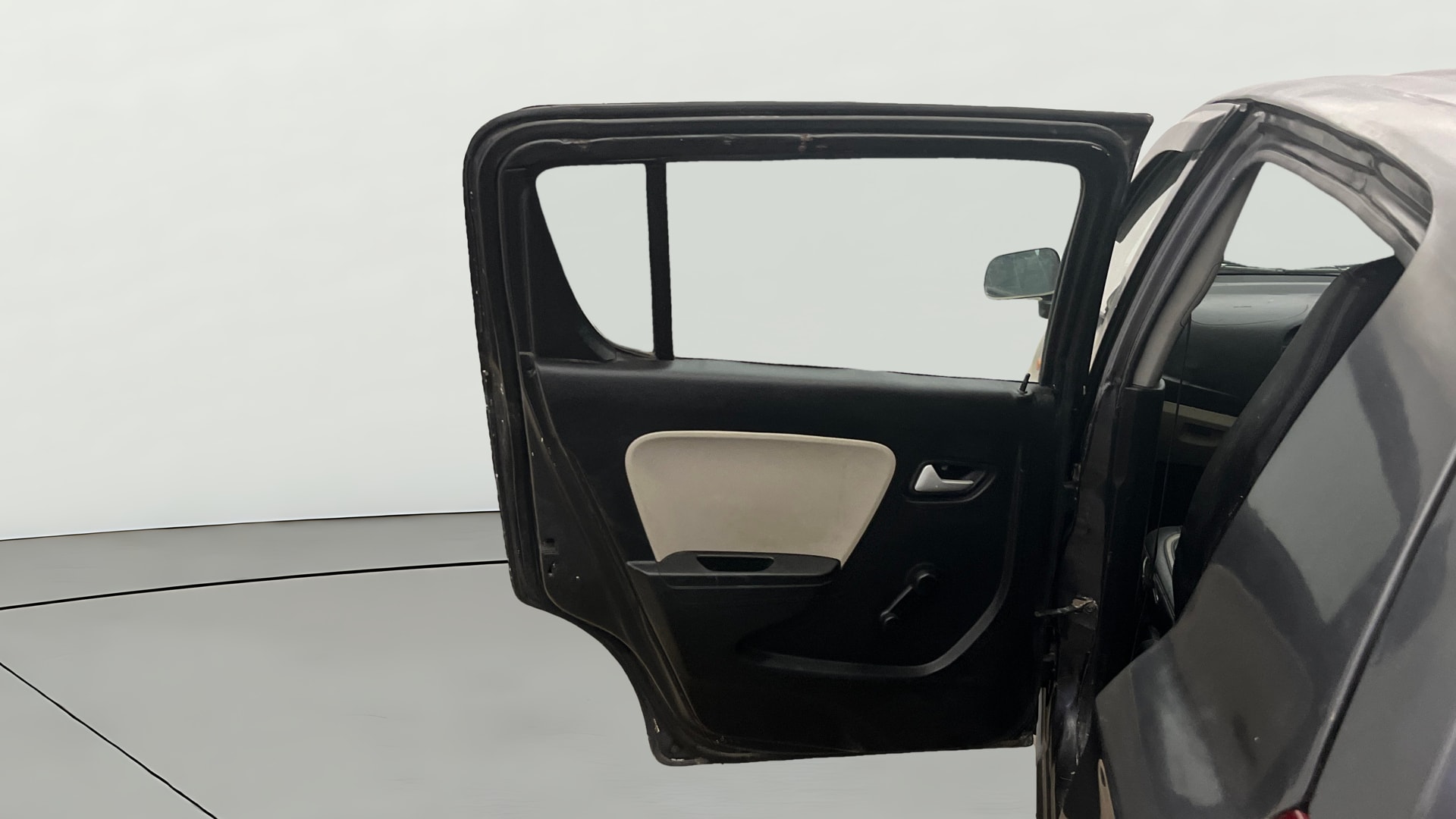 View 2022 Maruti Suzuki 1000 Base Variant Image 22 Used 2022 Maruti Suzuki 1000 Base Variant Image 22