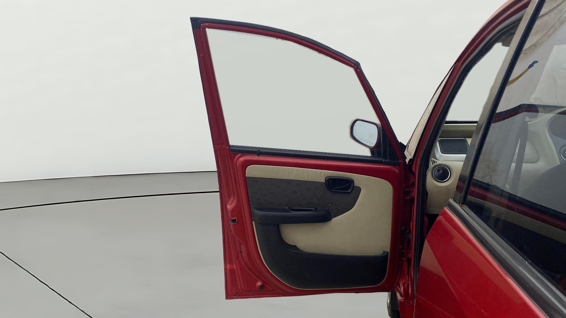 View 2016 Tata Nano Twist XT Image 30 Used 2016 Tata Nano Twist XT Image 30