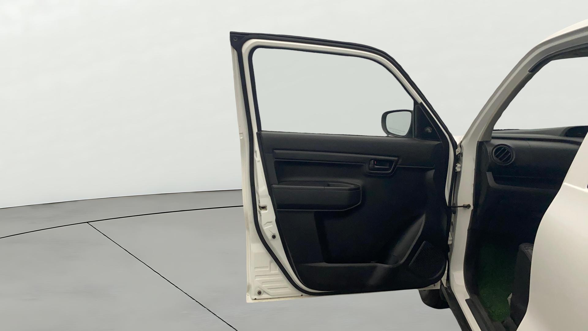 View 2025 Maruti Suzuki 1000 Base Variant Image 30 Used 2025 Maruti Suzuki 1000 Base Variant Image 30