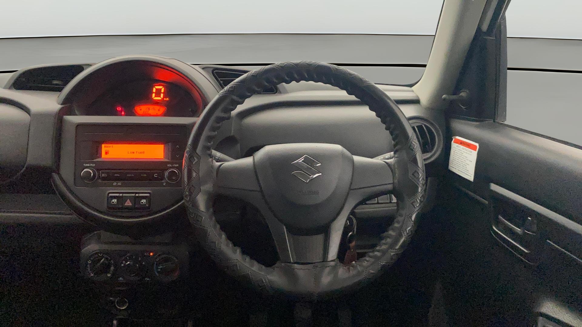 View 2025 Maruti Suzuki 1000 Base Variant Image 20 Used 2025 Maruti Suzuki 1000 Base Variant Image 20