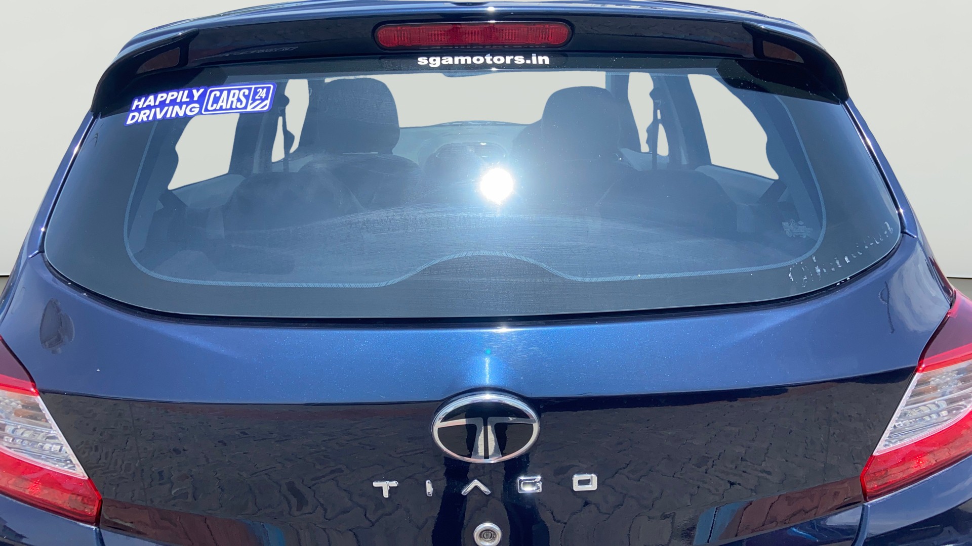 View 2025 Tata Tiago Revotorq XB Image 4 Used 2025 Tata Tiago Revotorq XB Image 4