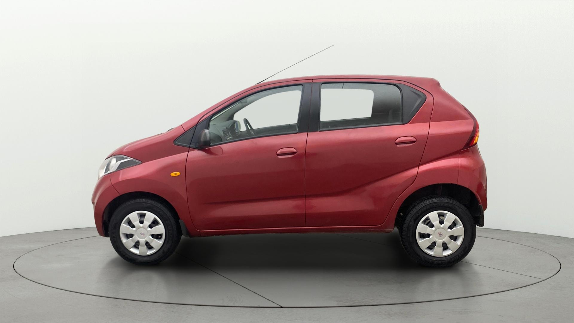 View 2018 Datsun Redi GO T (O) 1.0L AMT BS IV Image 5 Used 2018 Datsun Redi GO T (O) 1.0L AMT BS IV Image 5