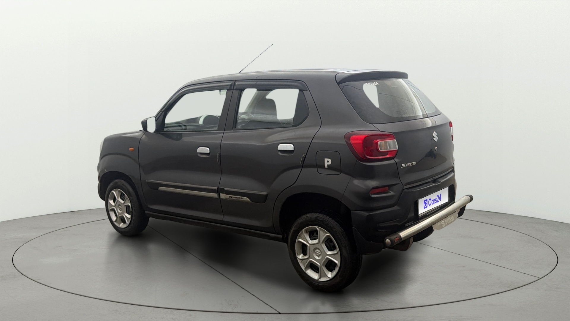 View 2023 Maruti Suzuki 1000 Base Variant Image 2 Used 2023 Maruti Suzuki 1000 Base Variant Image 2