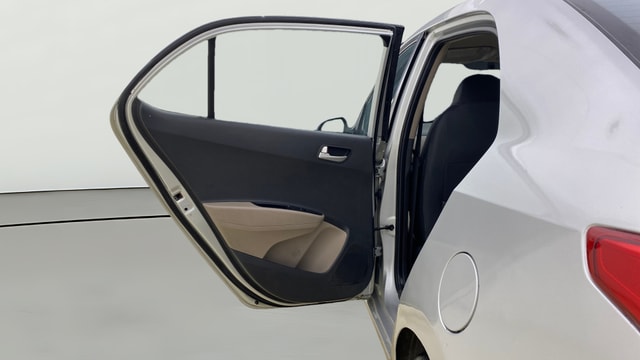 View Hyundai Xcent Image 22 Used Hyundai Xcent Image 22