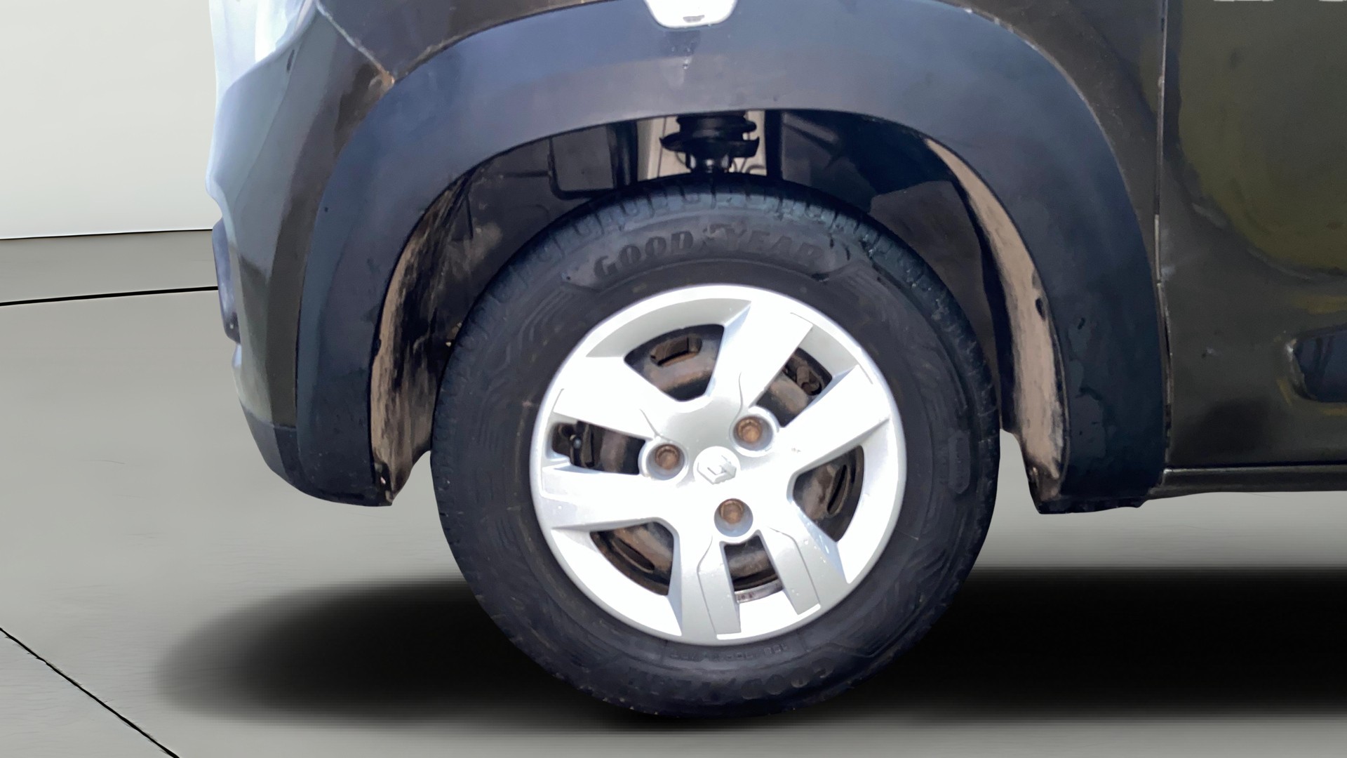 View 2018 Renault Kwid RXL Image 33 Used 2018 Renault Kwid RXL Image 33