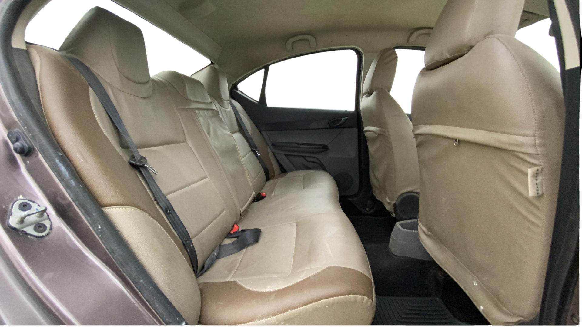 View 2018 Tata Tigor XT Petrol Image 28 Used 2018 Tata Tigor XT Petrol Image 28