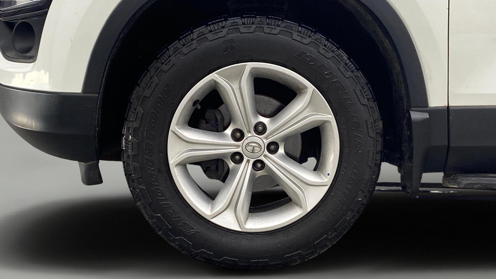 View 2019 Tata Harrier XE Image 29 Used 2019 Tata Harrier XE Image 29