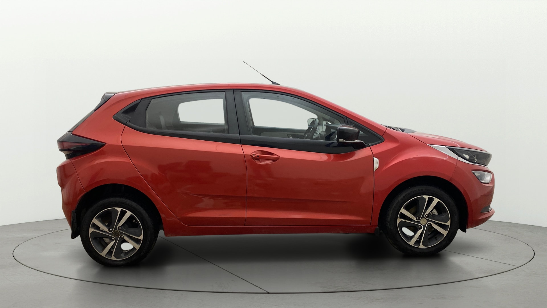 View 2022 Tata Altroz XZ Petrol Image 28 Used 2022 Tata Altroz XZ Petrol Image 28