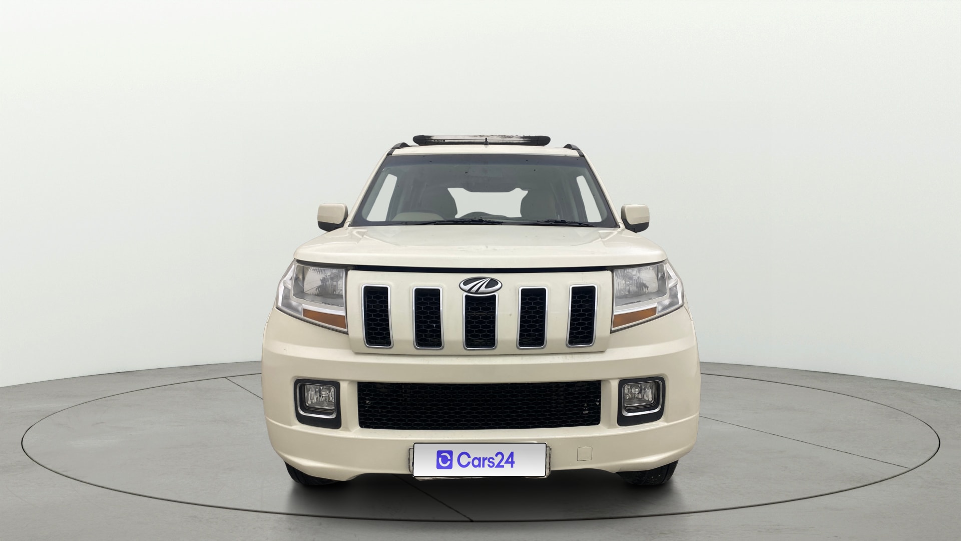 Used 2018 Mahindra TUV300 Used 2018 Mahindra TUV300