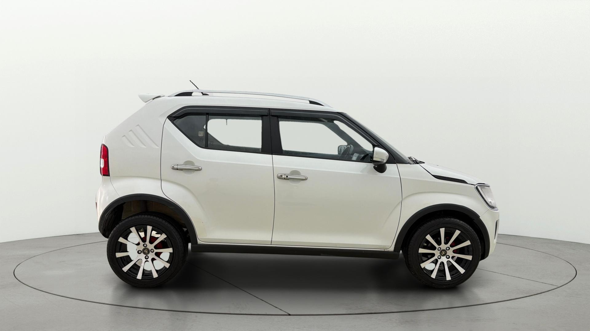 View 2023 Maruti Suzuki 1000 Base Variant Image 8 Used 2023 Maruti Suzuki 1000 Base Variant Image 8