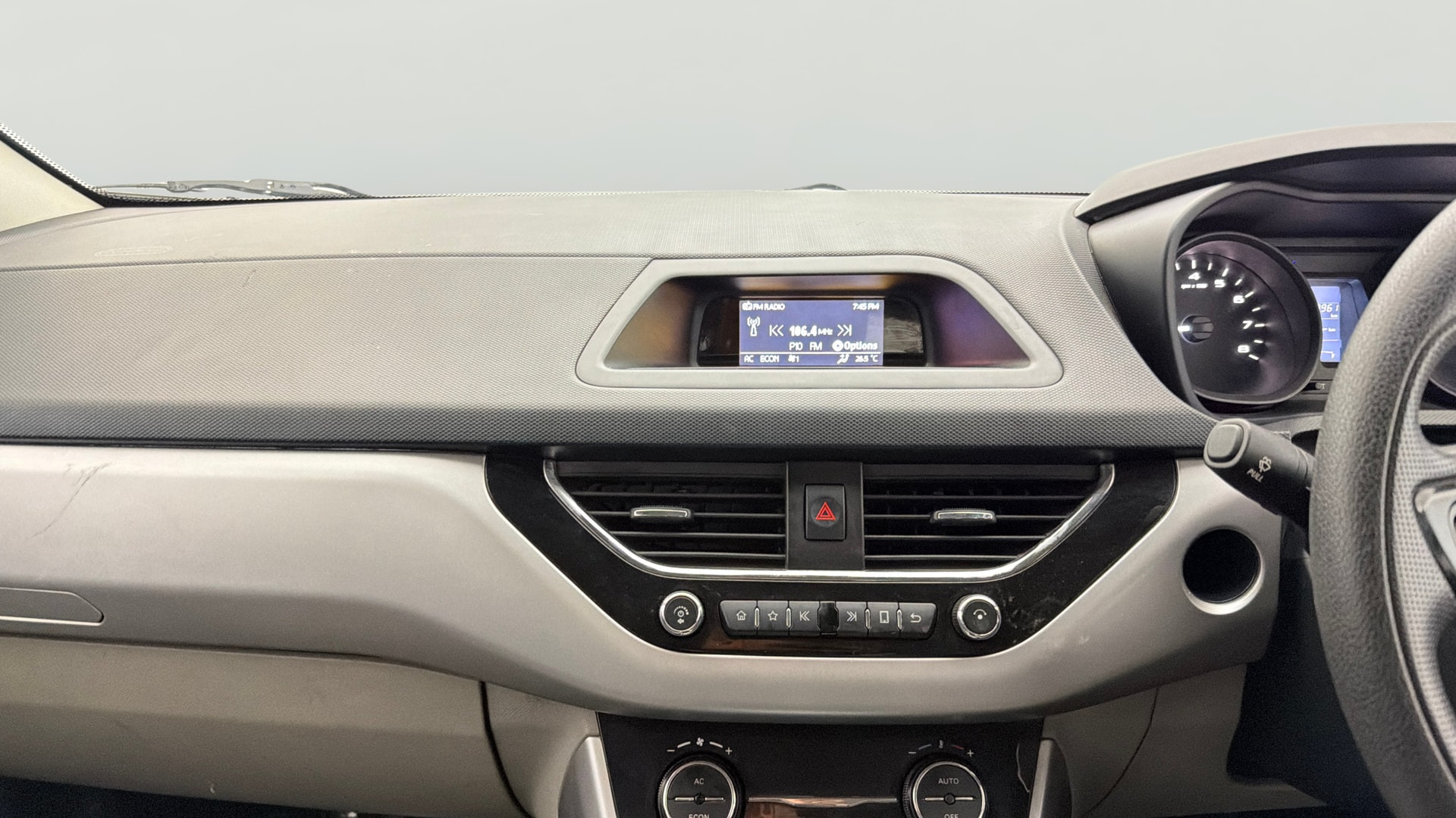 View 2018 Tata Nexon Revotron XT Image 17 Used 2018 Tata Nexon Revotron XT Image 17