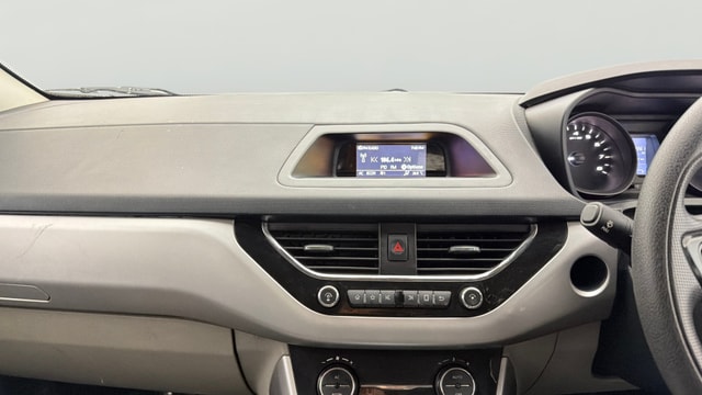 View Tata Nexon Image 17 Used Tata Nexon Image 17