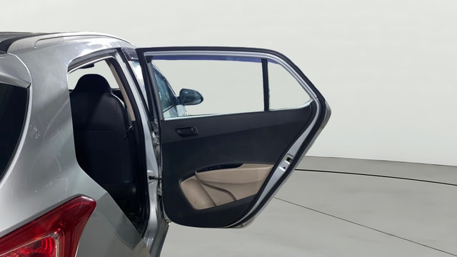 View Hyundai Grand i10 Image 7 Used Hyundai Grand i10 Image 7