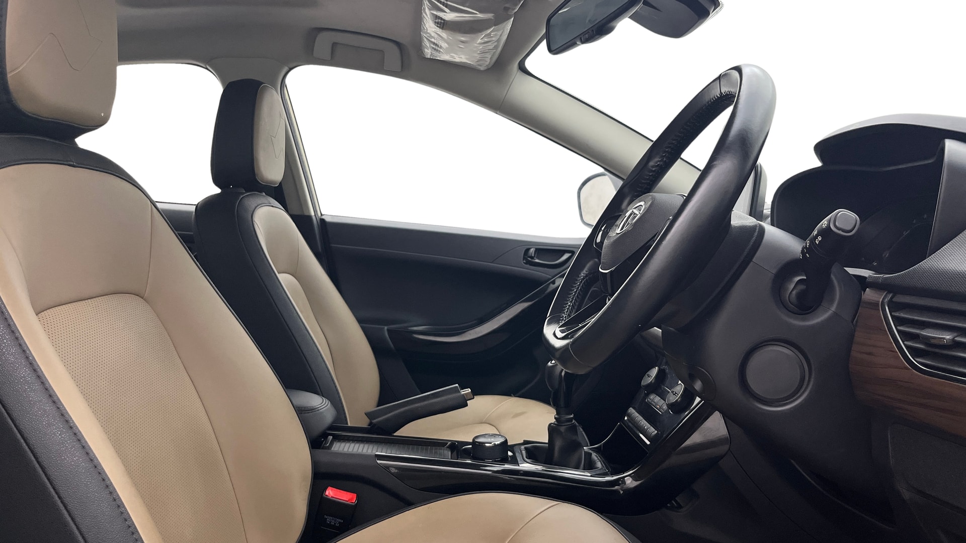View 2022 Tata Nexon Revotron XE Image 28 Used 2022 Tata Nexon Revotron XE Image 28
