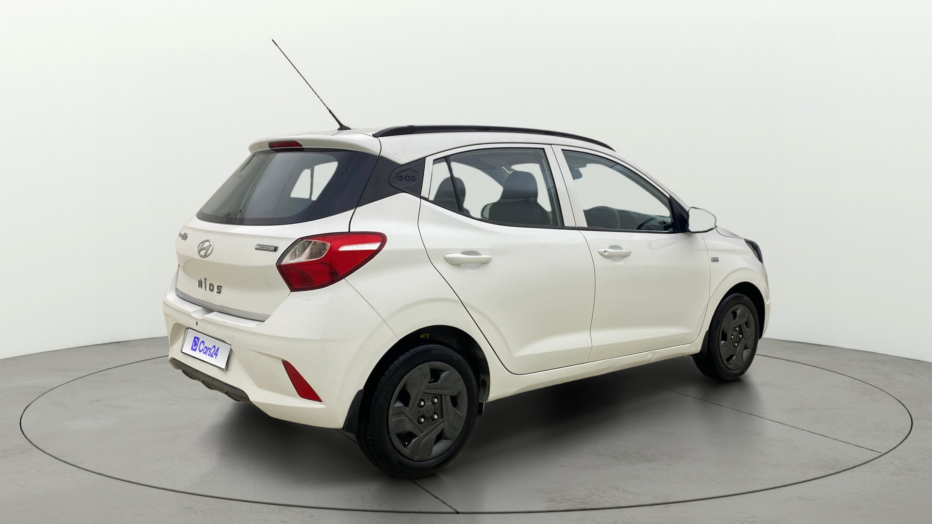 View 2022 Hyundai Grand i10 Nios Magna AMT Corporate Edition Petrol Image 42 Used 2022 Hyundai Grand i10 Nios Magna AMT Corporate Edition Petrol Image 42