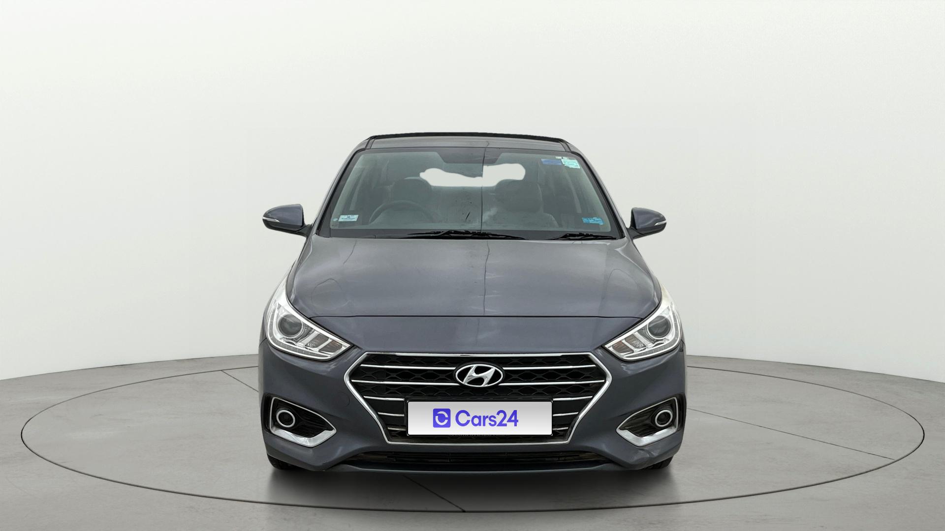 2017 ह्युंडई वरना 1.6 VTVT SX 2017 ह्युंडई वरना 1.6 VTVT SX