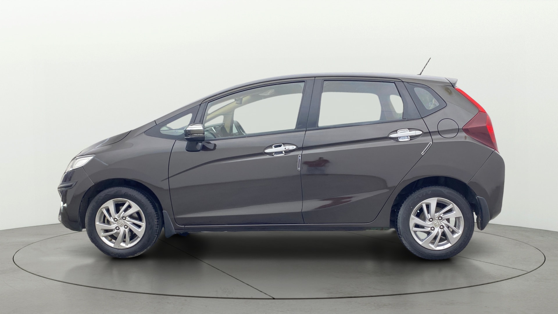 View 2019 Honda Jazz E MT Diesel Image 6 Used 2019 Honda Jazz E MT Diesel Image 6