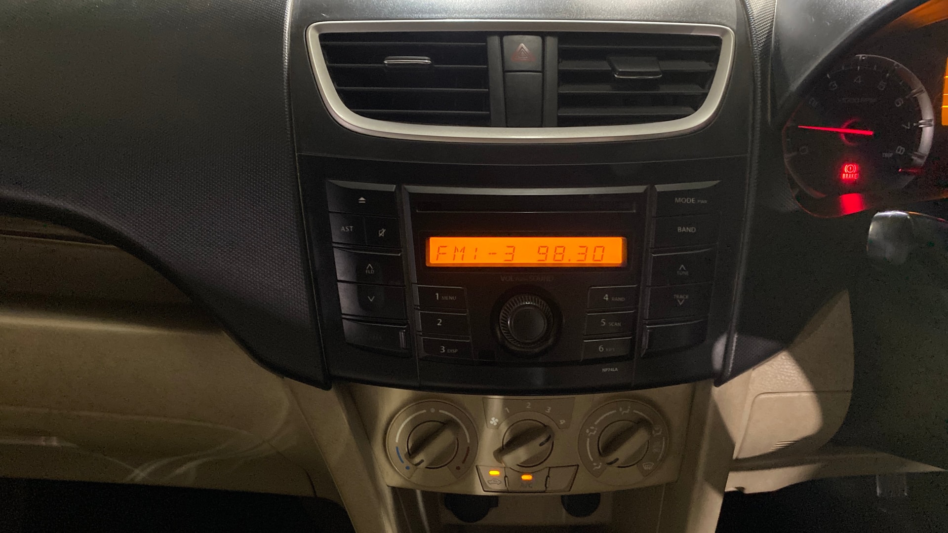 Used 2014 Maruti Suzuki 1000 Used 2014 Maruti Suzuki 1000