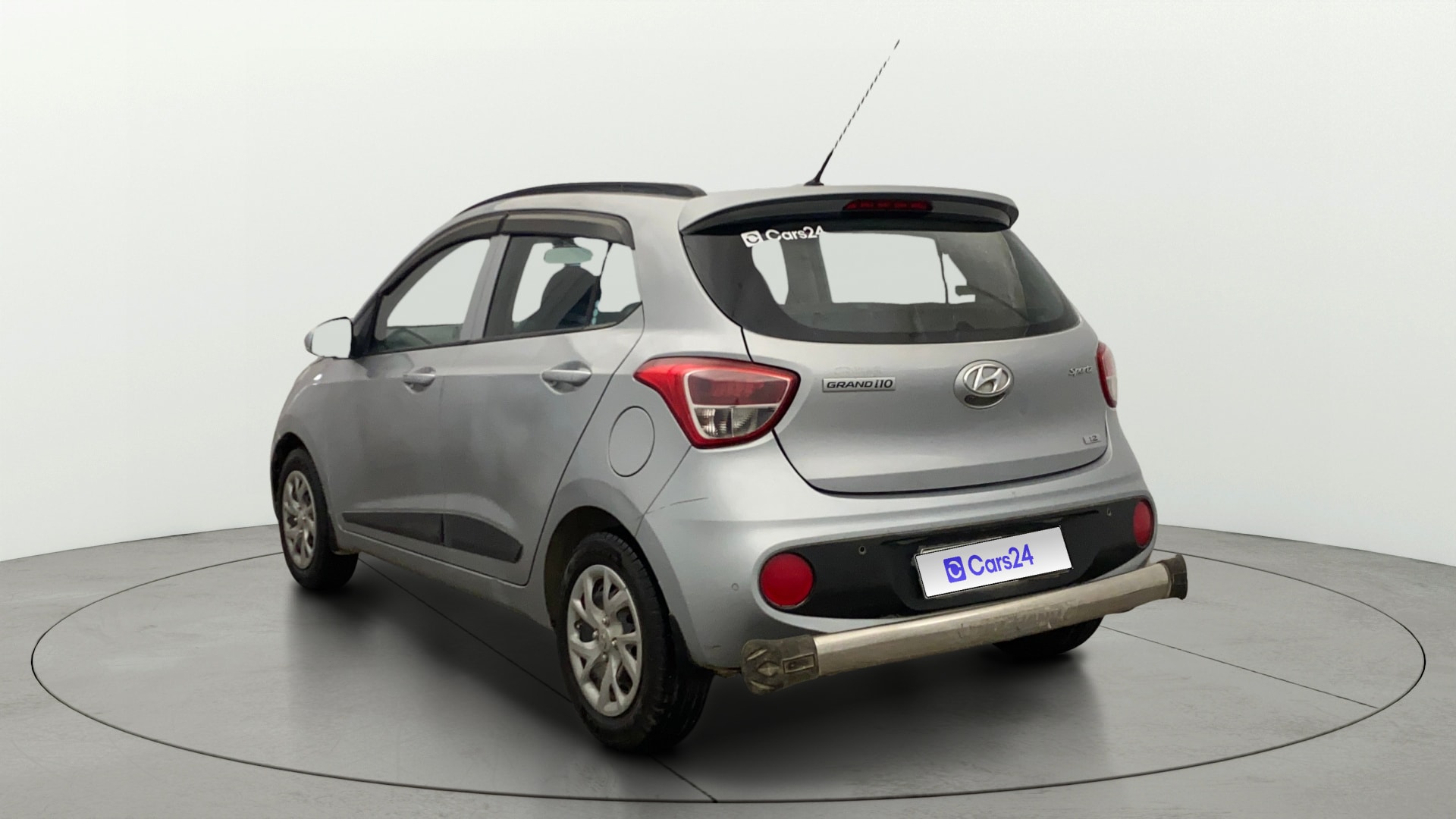 View 2019 Hyundai Grand i10 Sportz 1.2 Kappa Image 2 Used 2019 Hyundai Grand i10 Sportz 1.2 Kappa Image 2