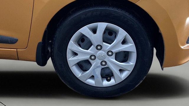 View Hyundai Grand i10 Image 40 Used Hyundai Grand i10 Image 40