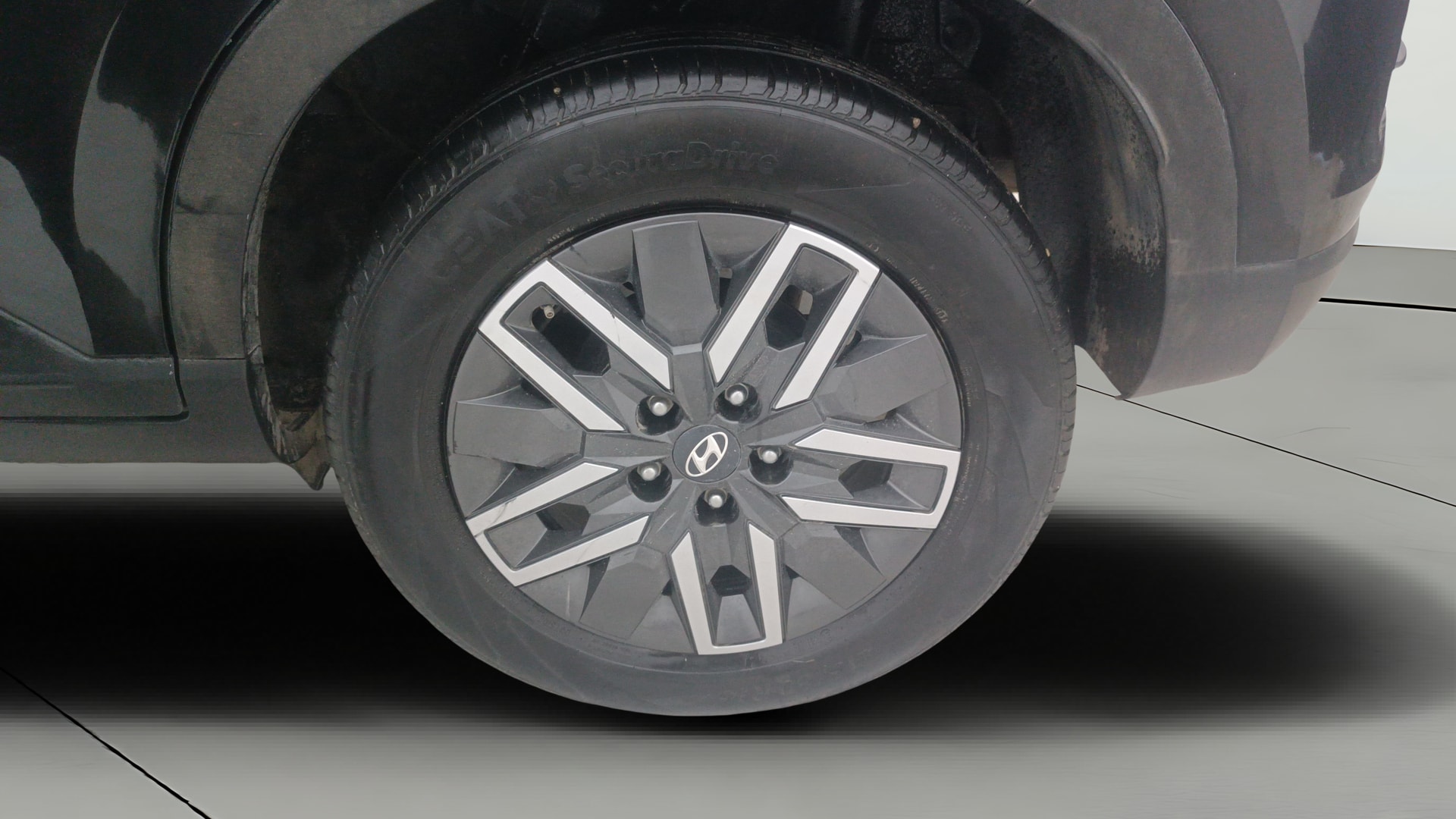 View 2024 Hyundai Venue S (O) 1.0 Turbo Petrol DCT Image 12 Used 2024 Hyundai Venue S (O) 1.0 Turbo Petrol DCT Image 12