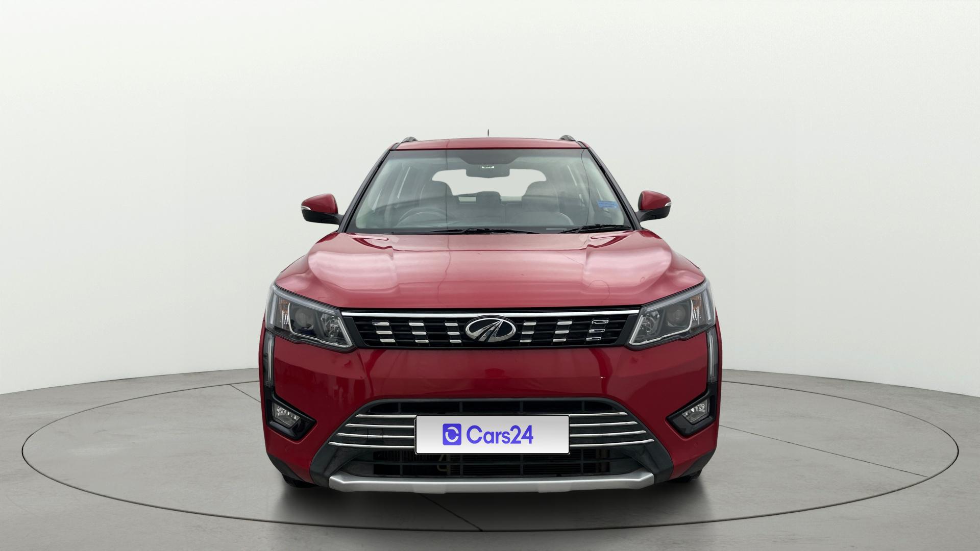 2022 महिंद्रा एक्सयूवी300 W4 Petrol BS IV 2022 महिंद्रा एक्सयूवी300 W4 Petrol BS IV