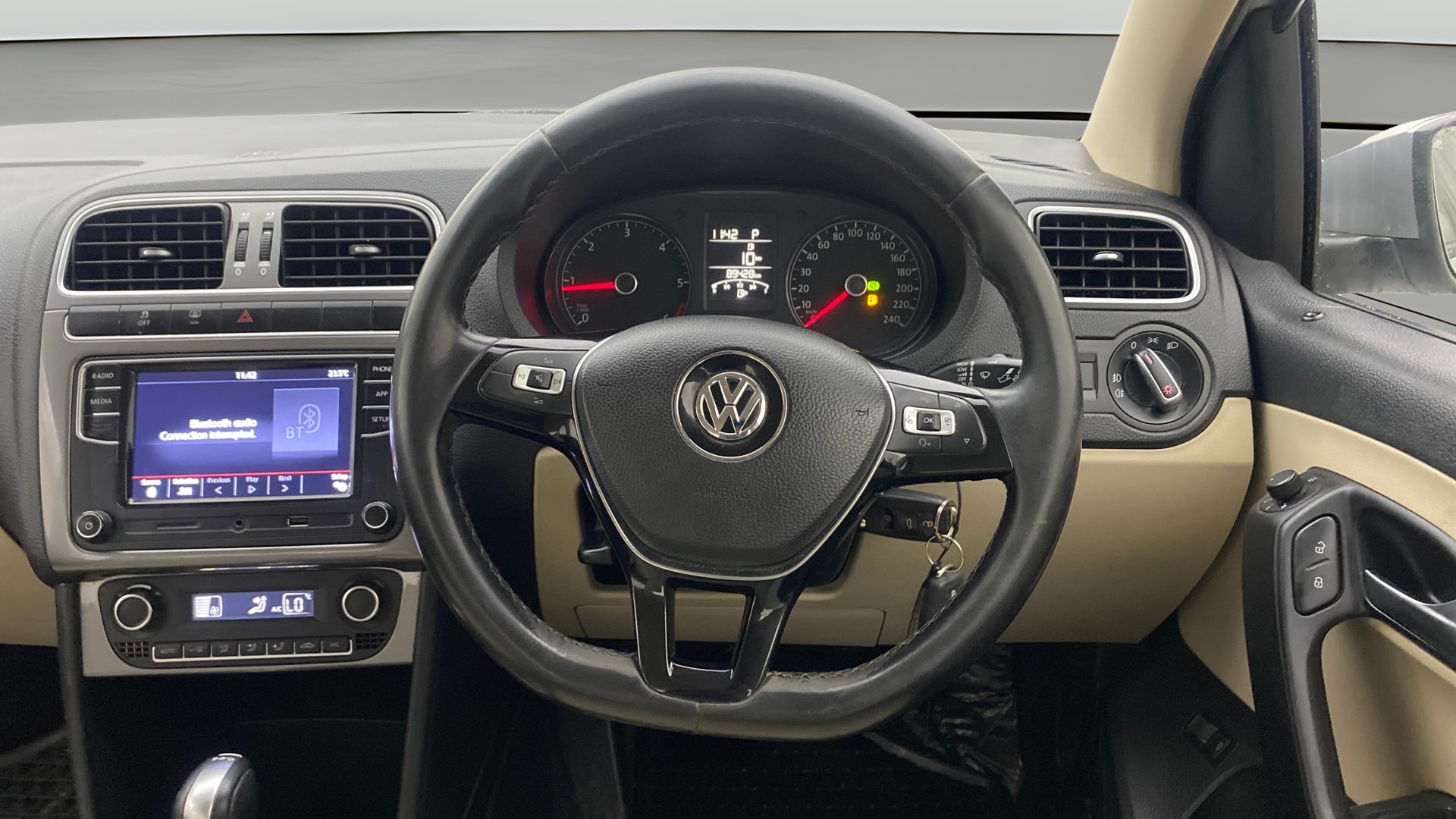 View 2019 Volkswagen Vento 1.2 L TSI Comfortline Petrol AT Image 21 Used 2019 Volkswagen Vento 1.2 L TSI Comfortline Petrol AT Image 21