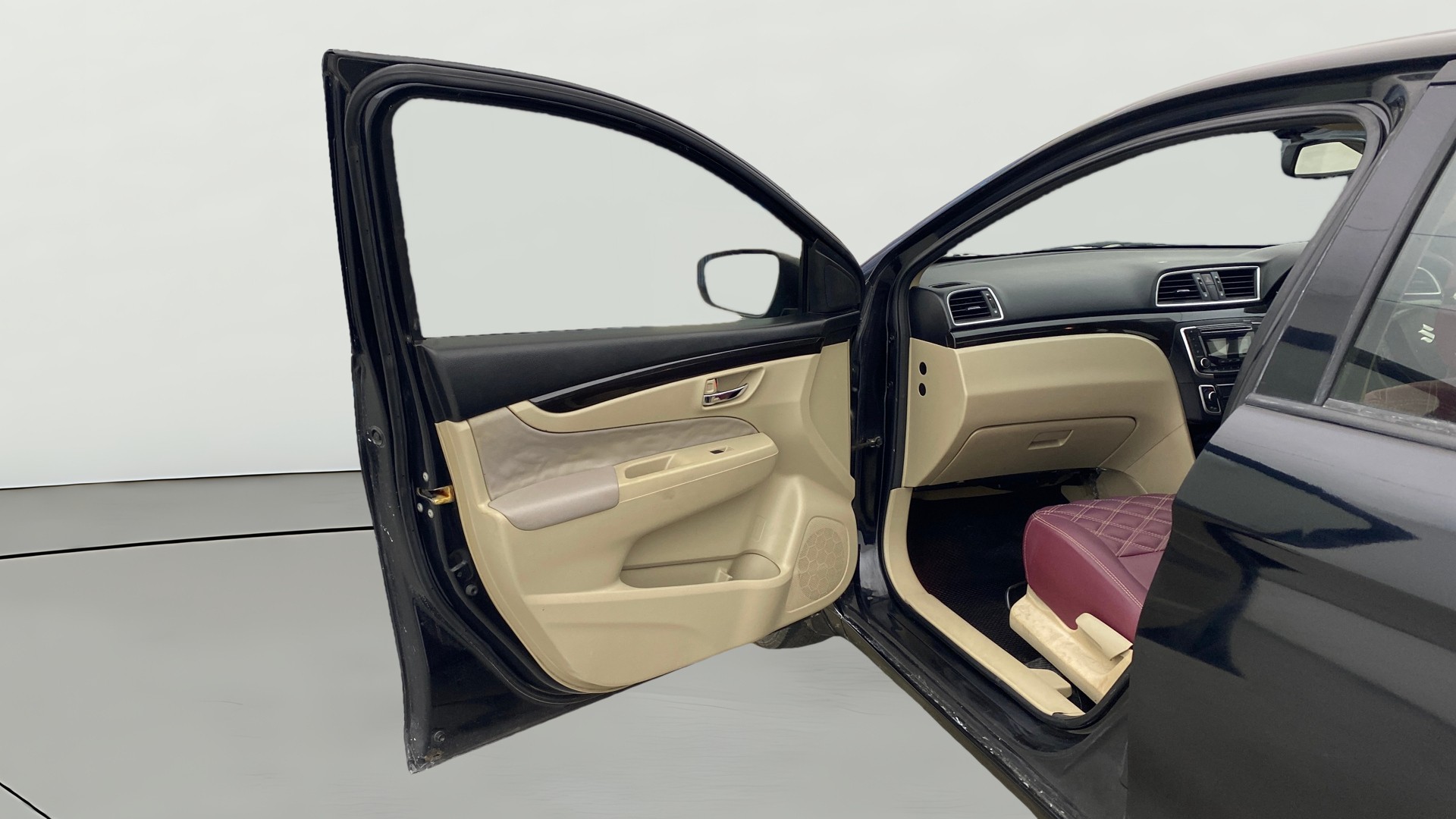 View 2015 Maruti Suzuki 1000 Base Variant Image 31 Used 2015 Maruti Suzuki 1000 Base Variant Image 31