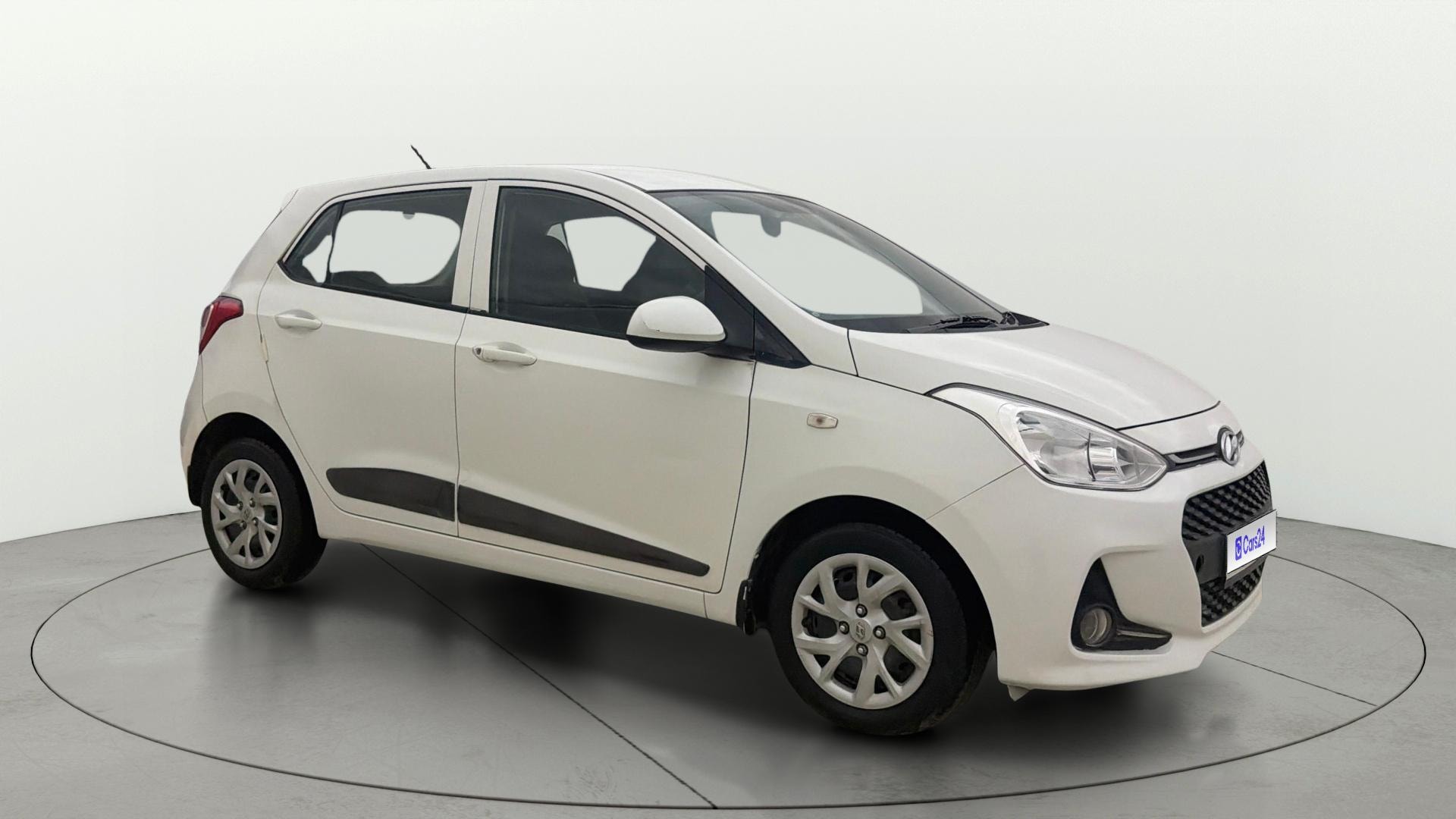 View 2017 Hyundai Grand i10 1.2 Magna Petrol AT Image 35 Used 2017 Hyundai Grand i10 1.2 Magna Petrol AT Image 35