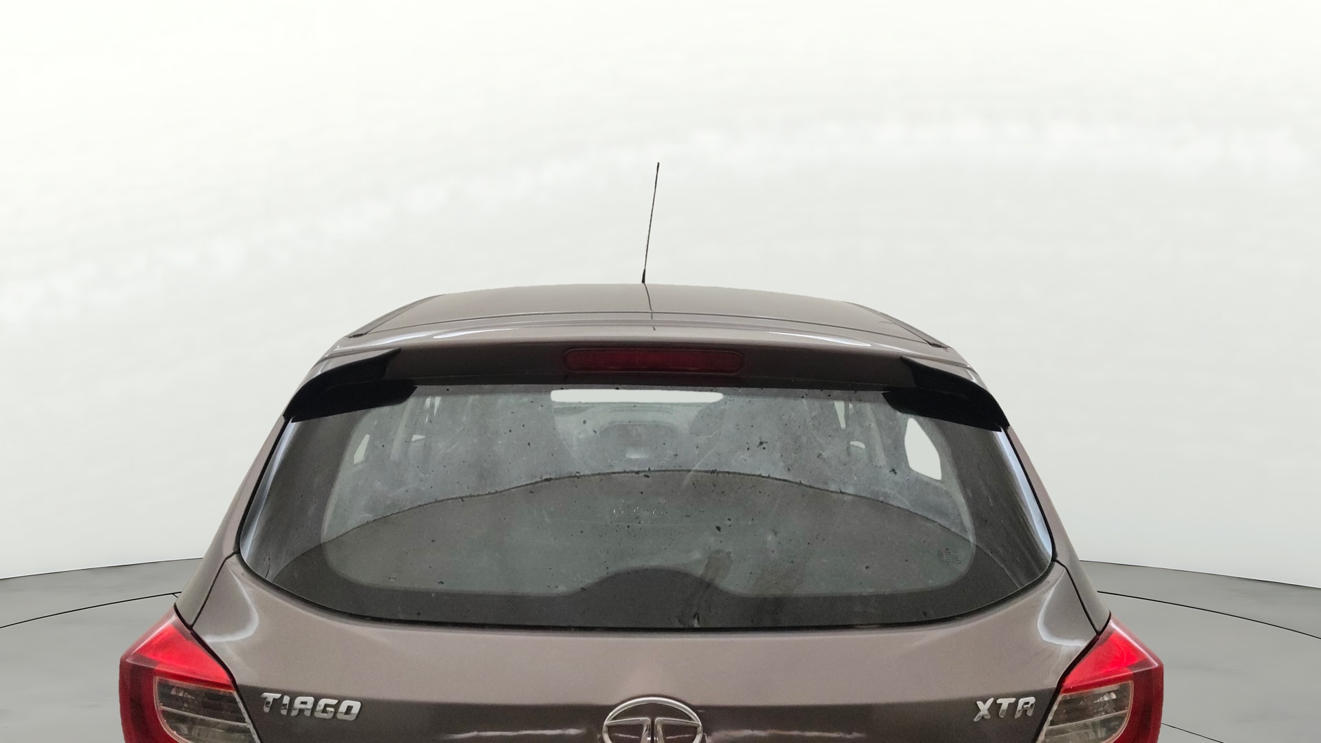 View 2018 Tata Tiago Revotorq XB Image 4 Used 2018 Tata Tiago Revotorq XB Image 4