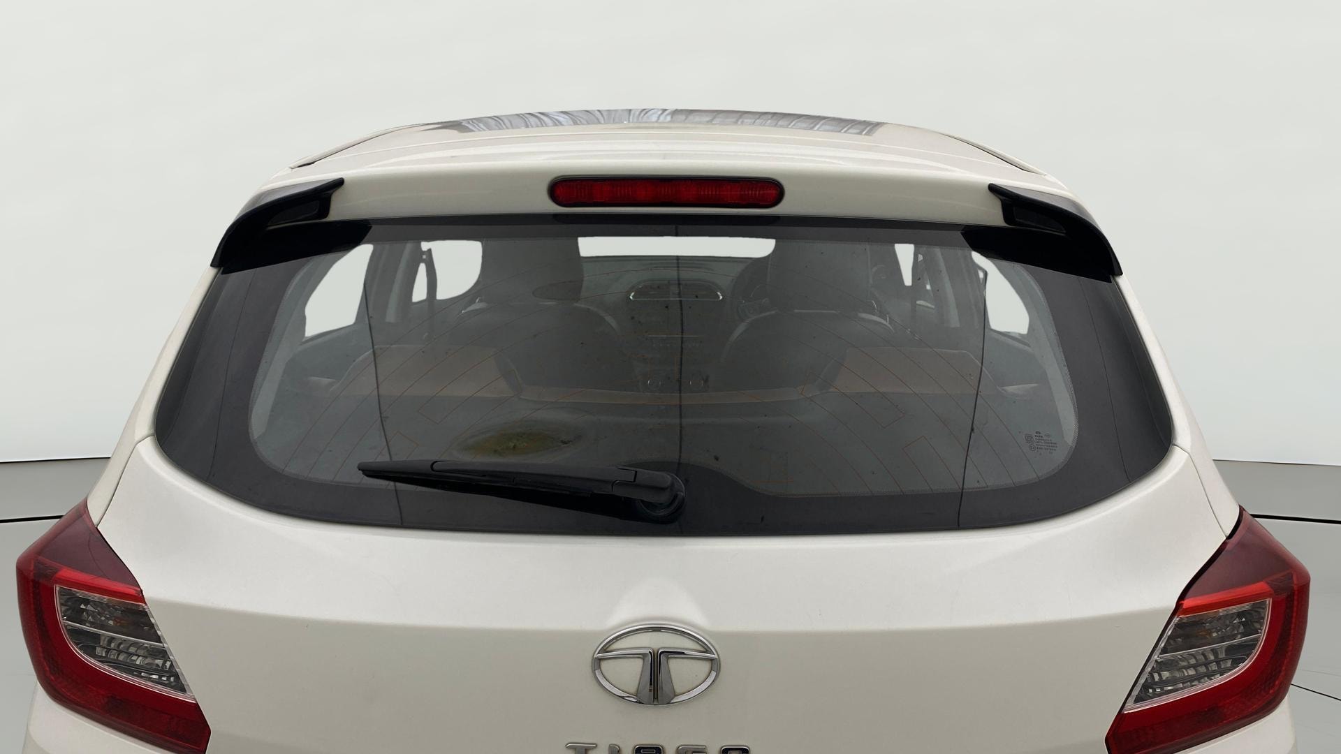 View 2021 Tata Tiago Revotorq XB Image 4 Used 2021 Tata Tiago Revotorq XB Image 4