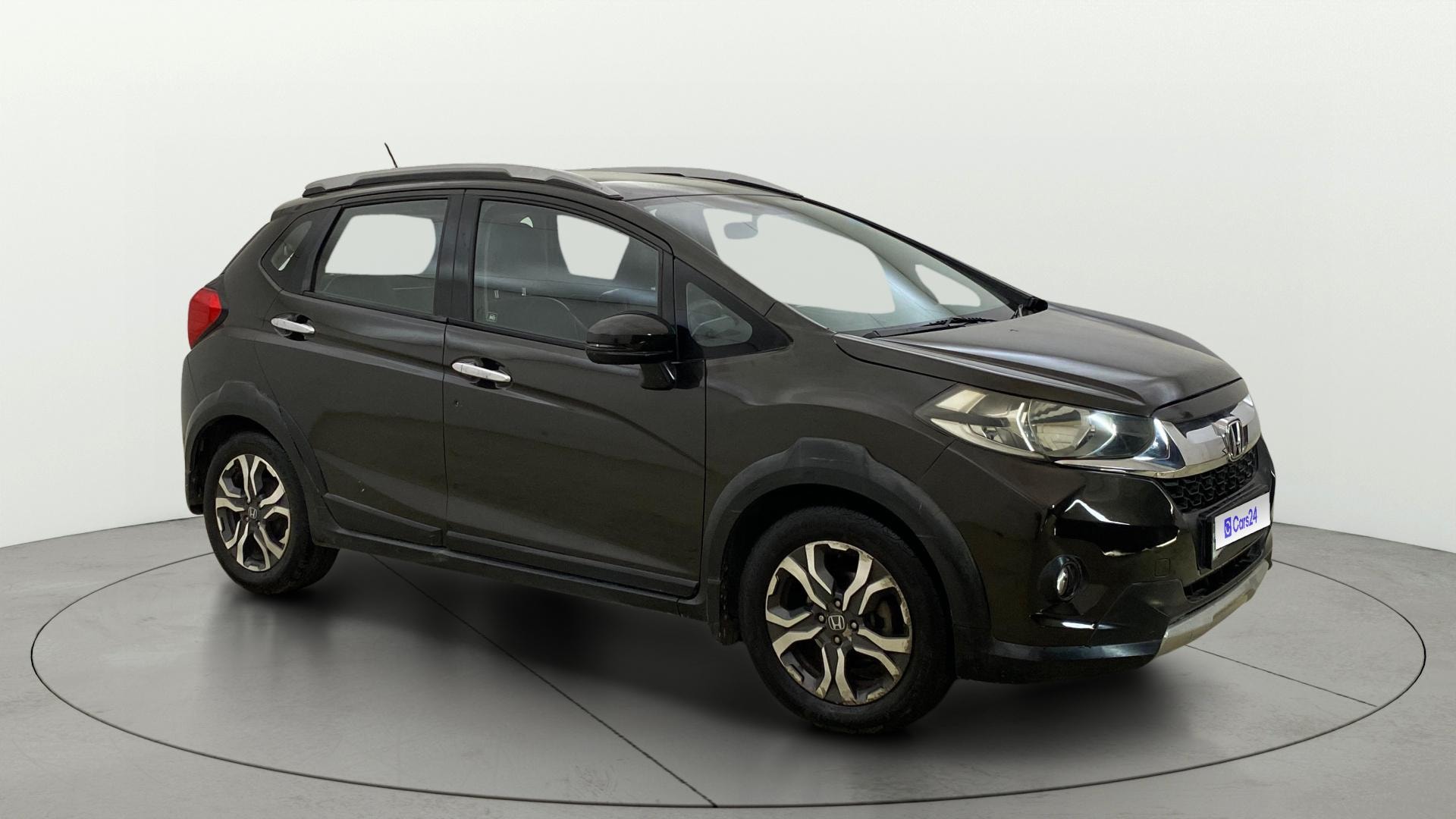 View 2018 Honda WR-V S MT Diesel Edge Edition Image 37 Used 2018 Honda WR-V S MT Diesel Edge Edition Image 37