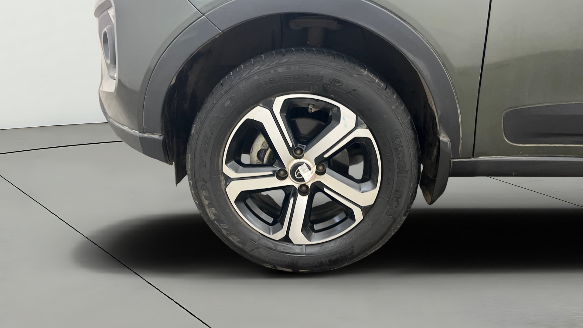 View 2021 Tata Nexon Revotron XE Image 28 Used 2021 Tata Nexon Revotron XE Image 28