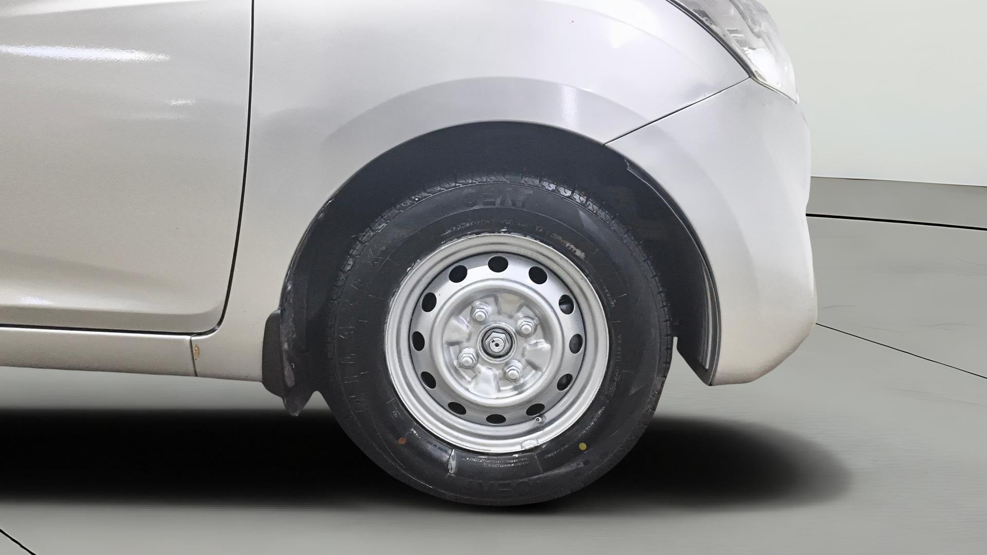 View 2013 Hyundai EON D-Lite Plus Image 40 Used 2013 Hyundai EON D-Lite Plus Image 40