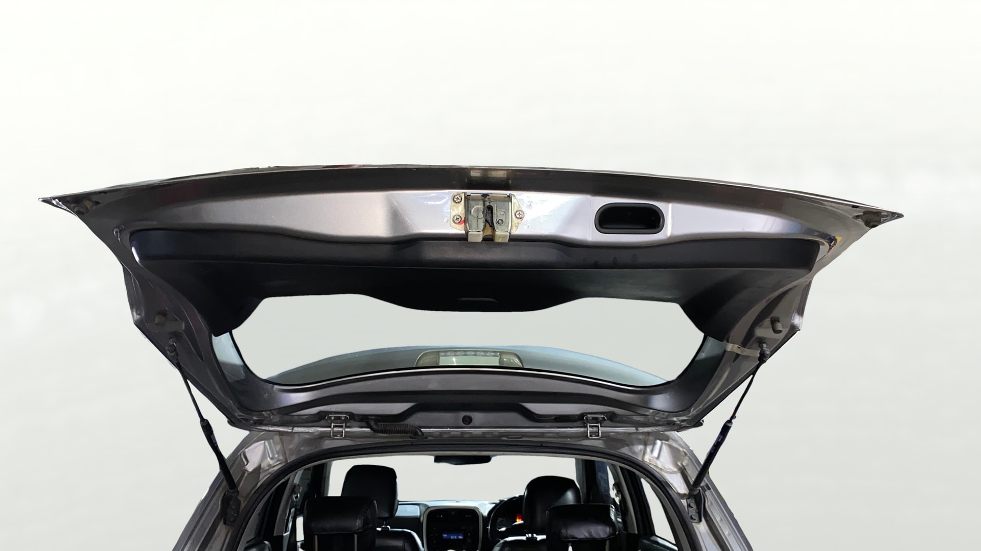 View 2019 Maruti Suzuki 1000 Base Variant Image 16 Used 2019 Maruti Suzuki 1000 Base Variant Image 16