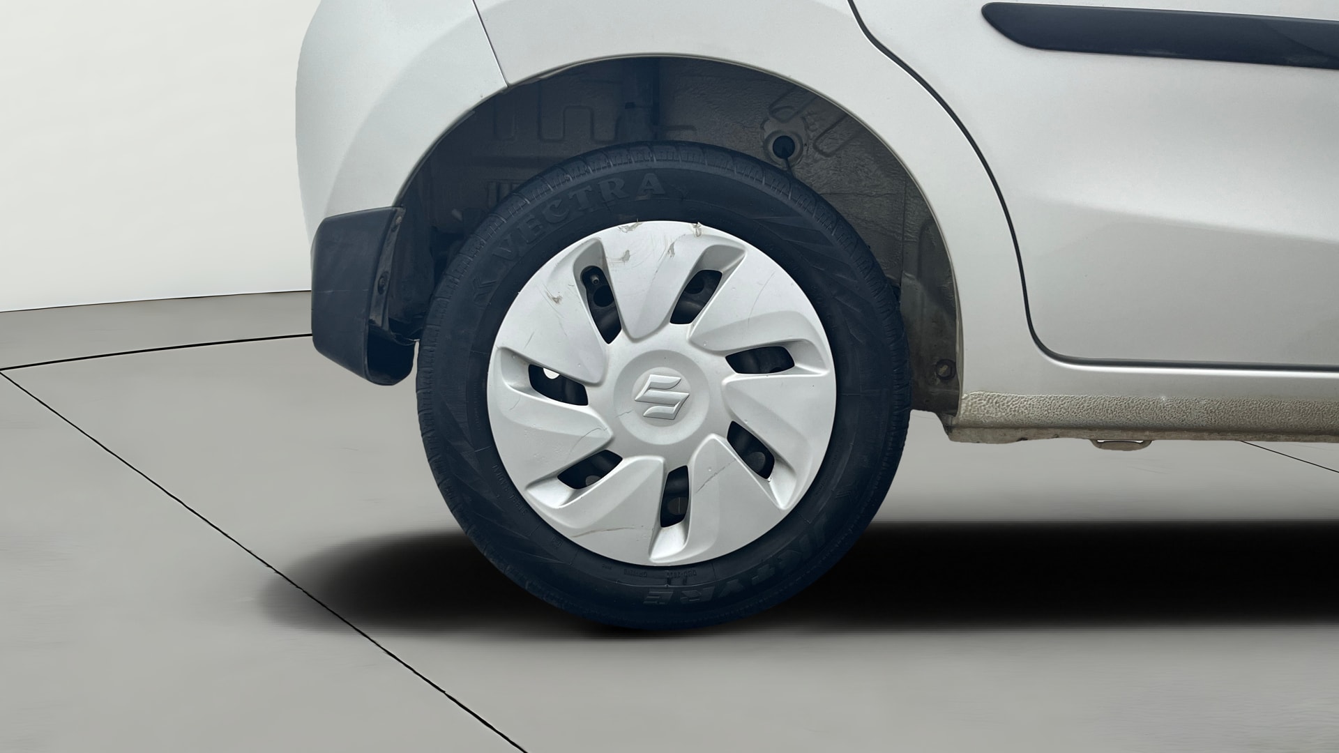 View 2016 Maruti Suzuki 1000 Base Variant Image 23 Used 2016 Maruti Suzuki 1000 Base Variant Image 23