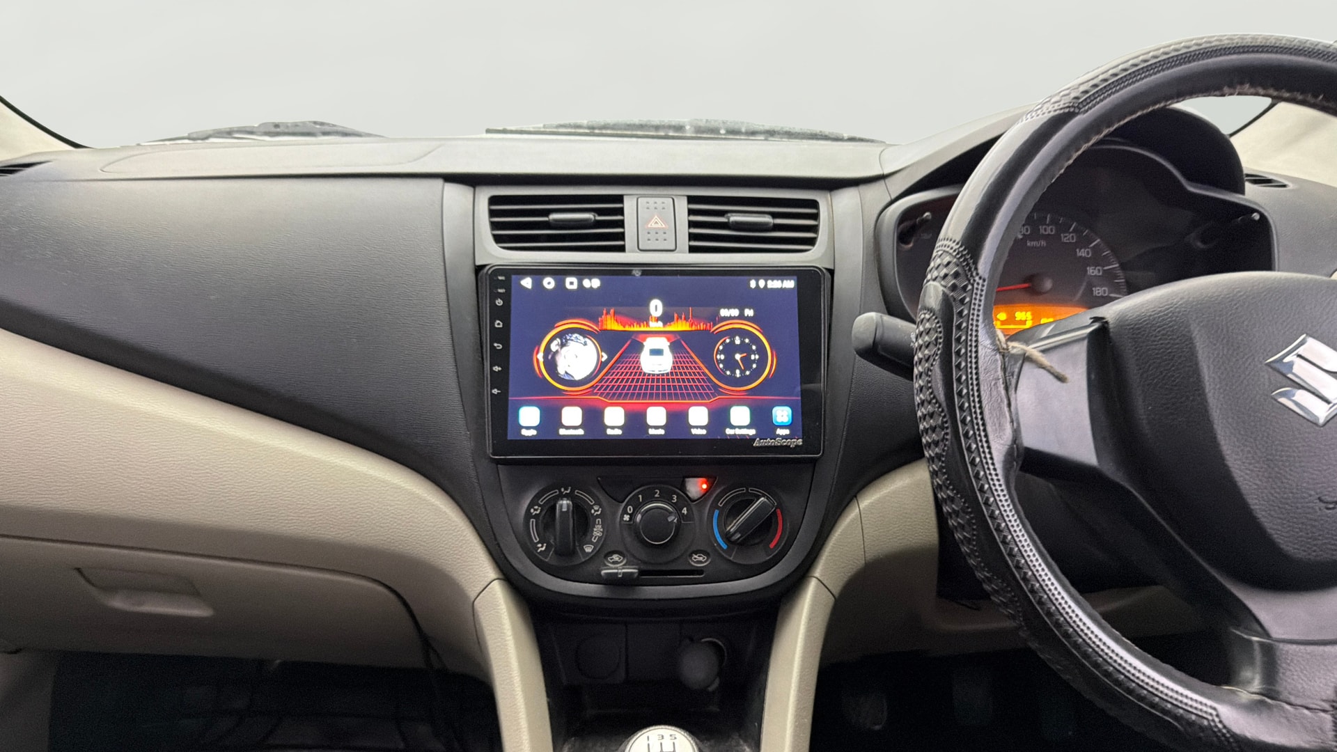 View 2015 Maruti Suzuki 1000 Base Variant Image 17 Used 2015 Maruti Suzuki 1000 Base Variant Image 17