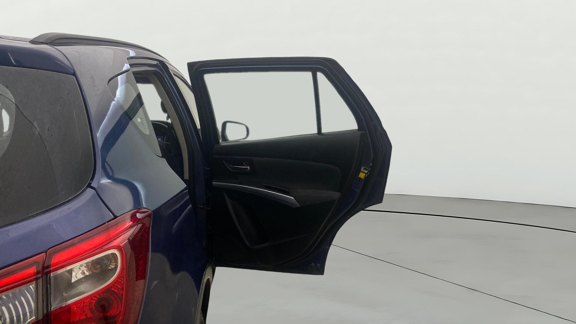 View 2018 Maruti Suzuki 1000 Base Variant Image 8 Used 2018 Maruti Suzuki 1000 Base Variant Image 8