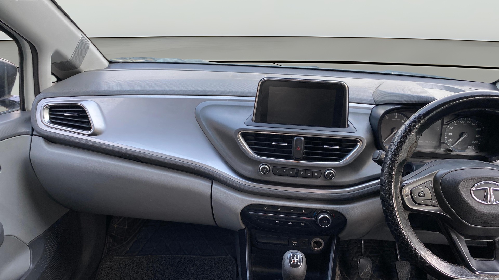 Used 2020 Tata Altroz Used 2020 Tata Altroz