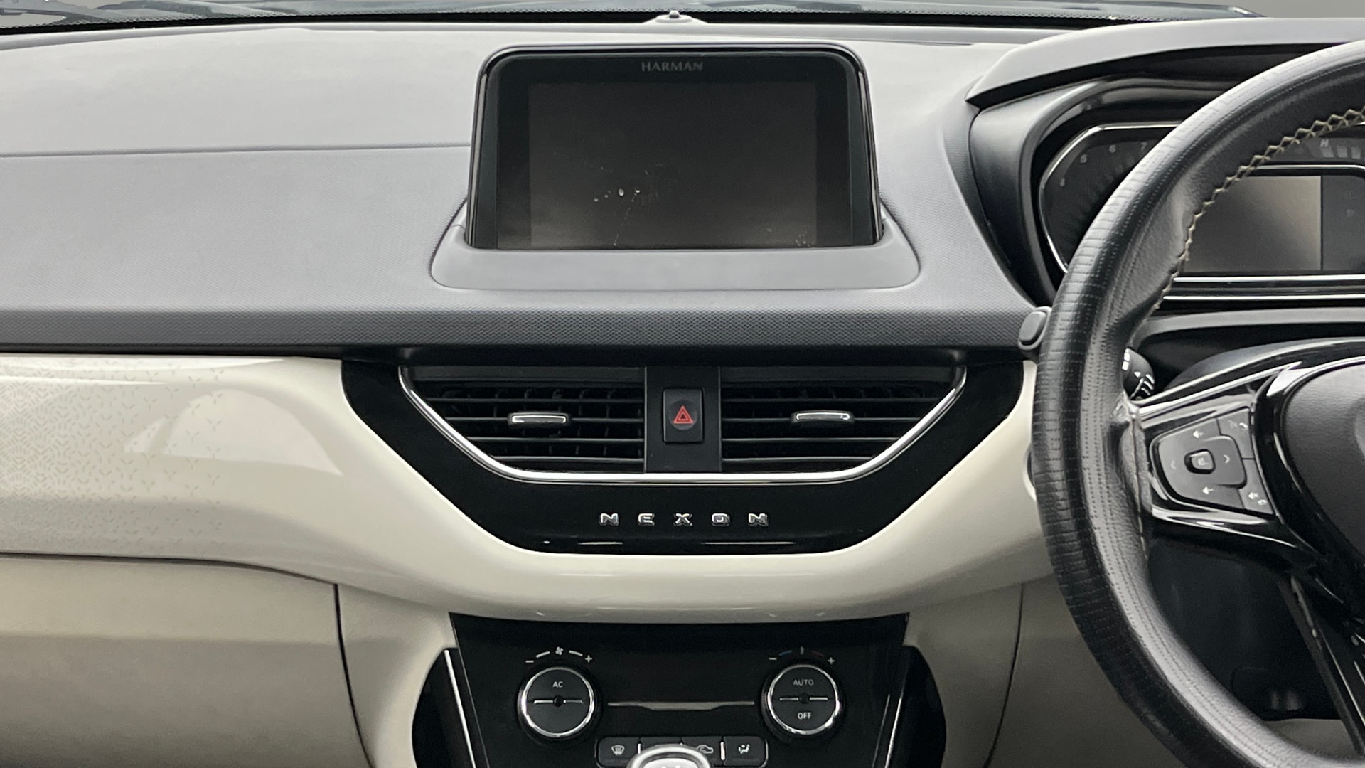 View 2022 Tata Nexon Revotron XE Image 17 Used 2022 Tata Nexon Revotron XE Image 17