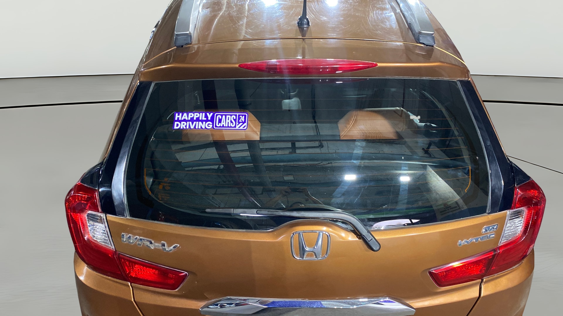 View 2017 Honda WR-V S MT Diesel Edge Edition Image 3 Used 2017 Honda WR-V S MT Diesel Edge Edition Image 3