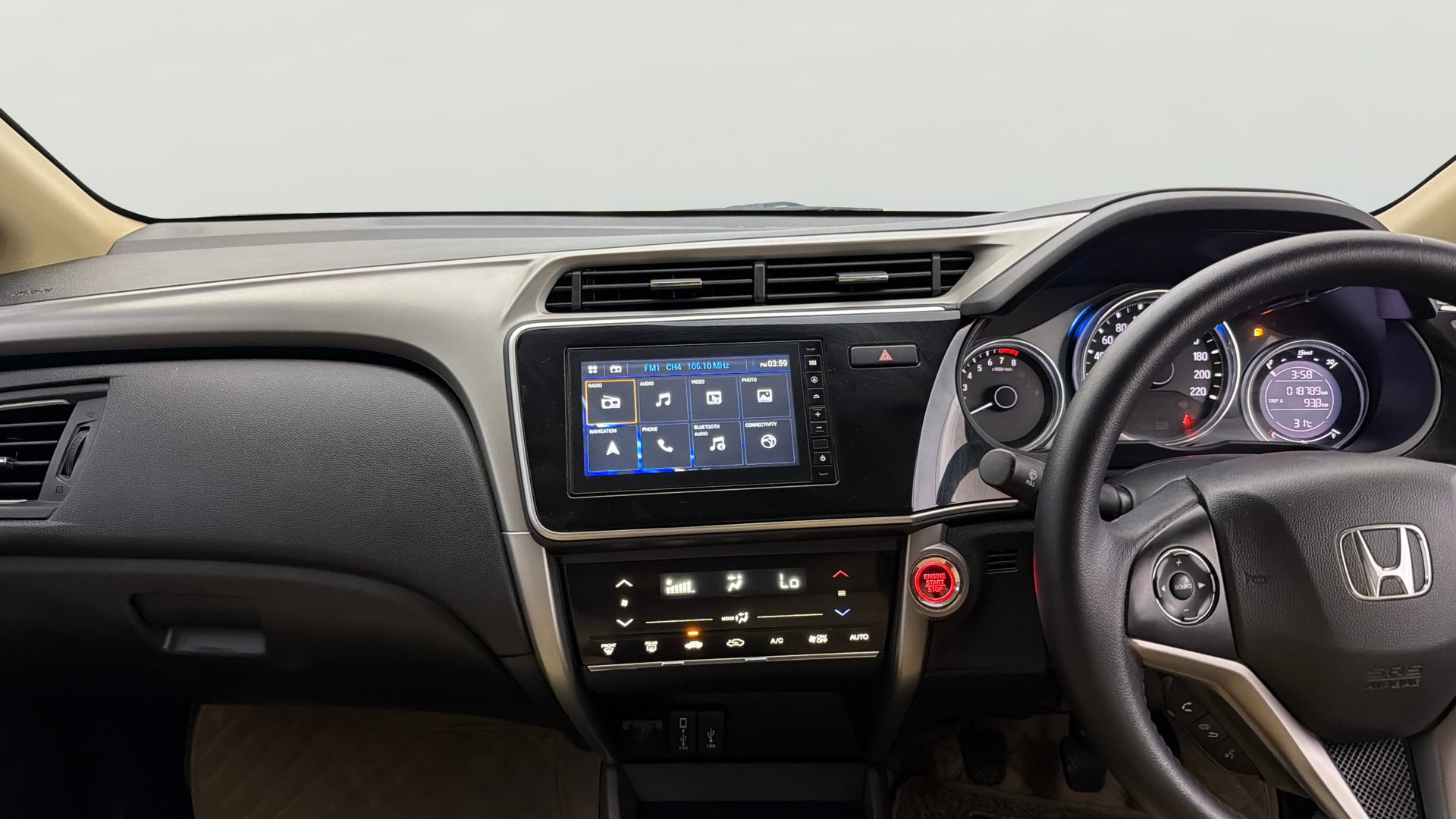 View 2022 Honda City ZX MT Diesel Anniversary Edition Image 18 Used 2022 Honda City ZX MT Diesel Anniversary Edition Image 18