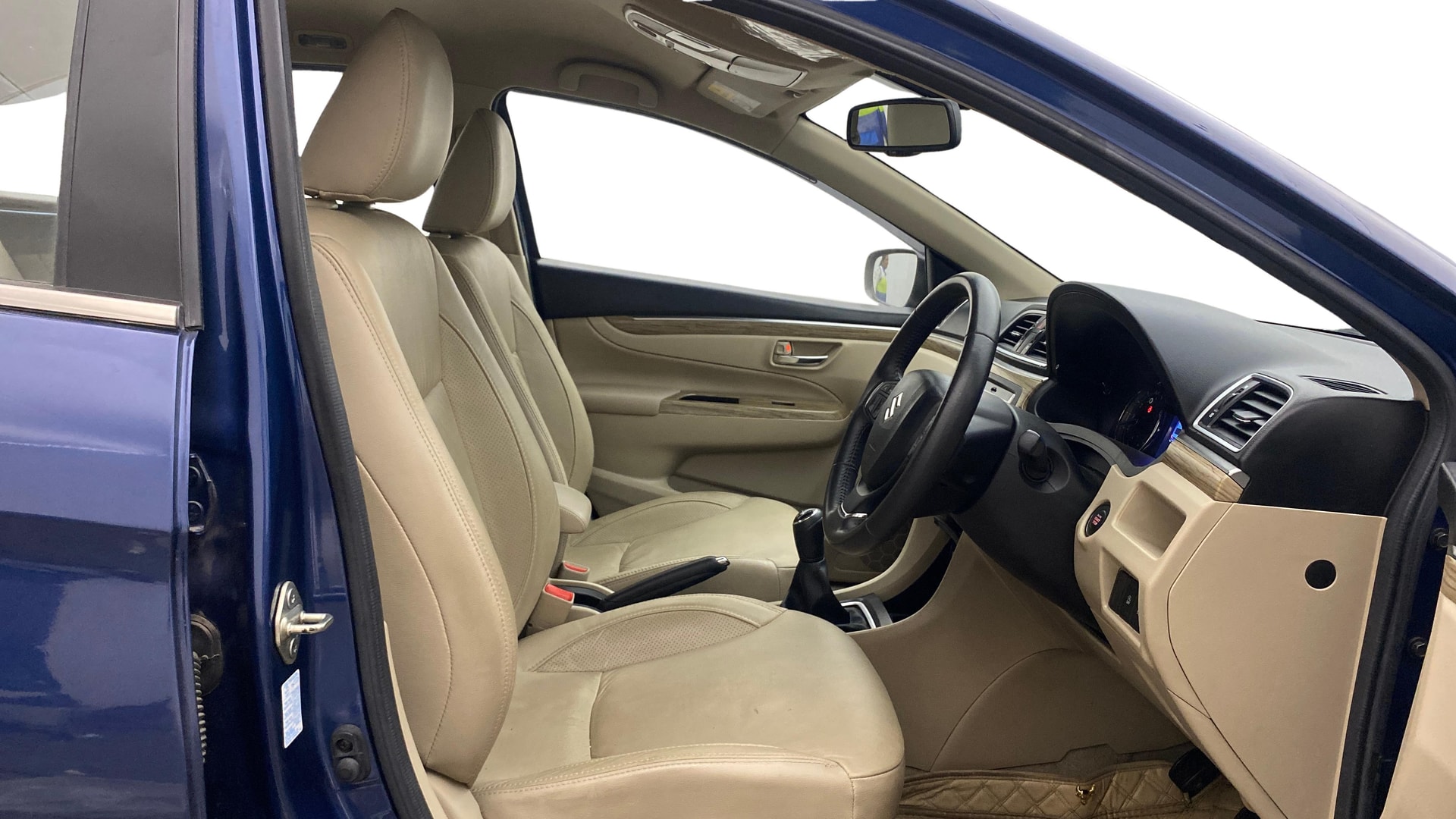 View 2019 Maruti Suzuki 1000 Base Variant Image 27 Used 2019 Maruti Suzuki 1000 Base Variant Image 27