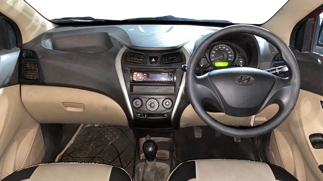 View Hyundai EON Image 15 Used Hyundai EON Image 15