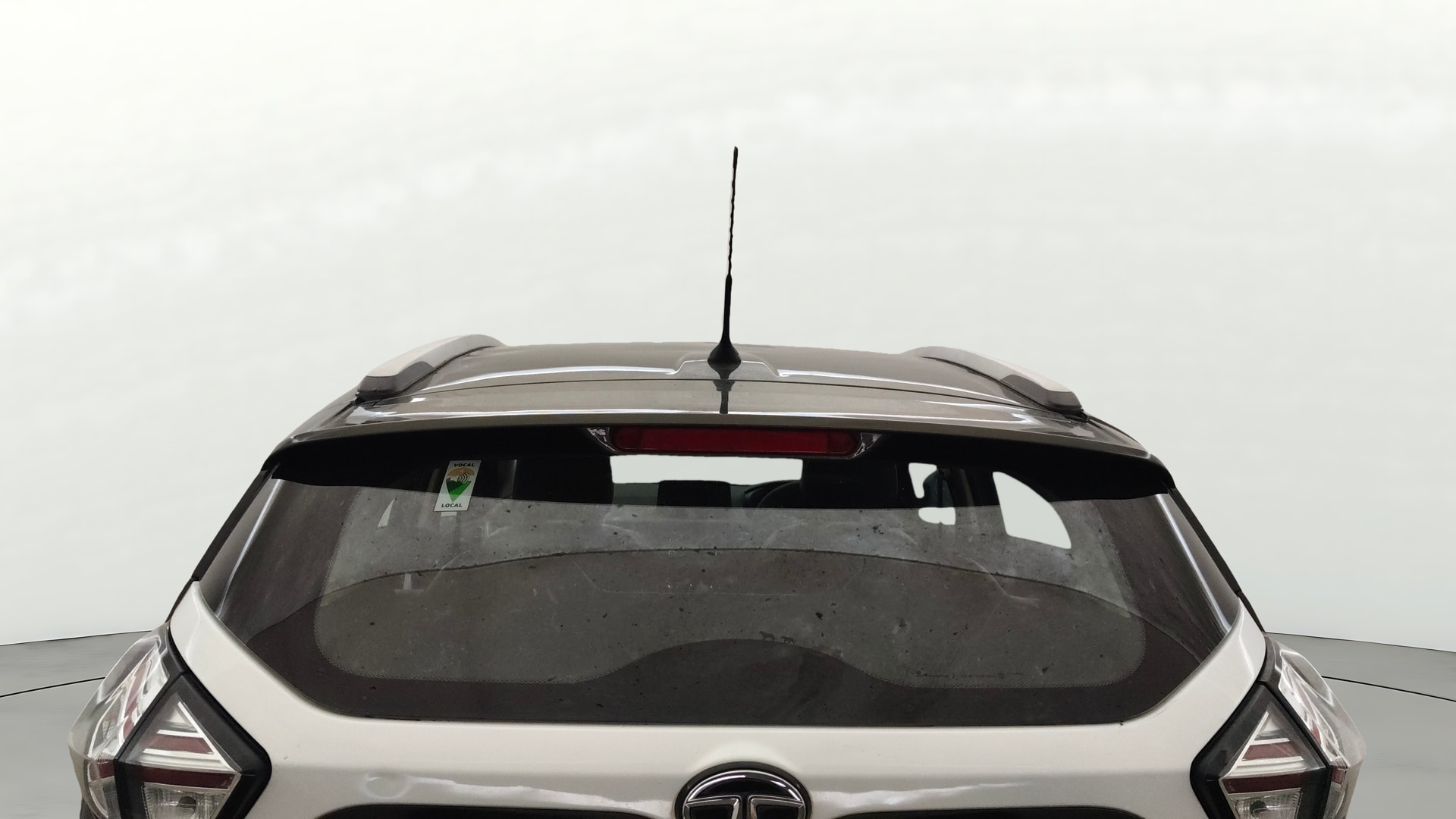 View 2021 Tata Nexon Revotron XE Image 3 Used 2021 Tata Nexon Revotron XE Image 3