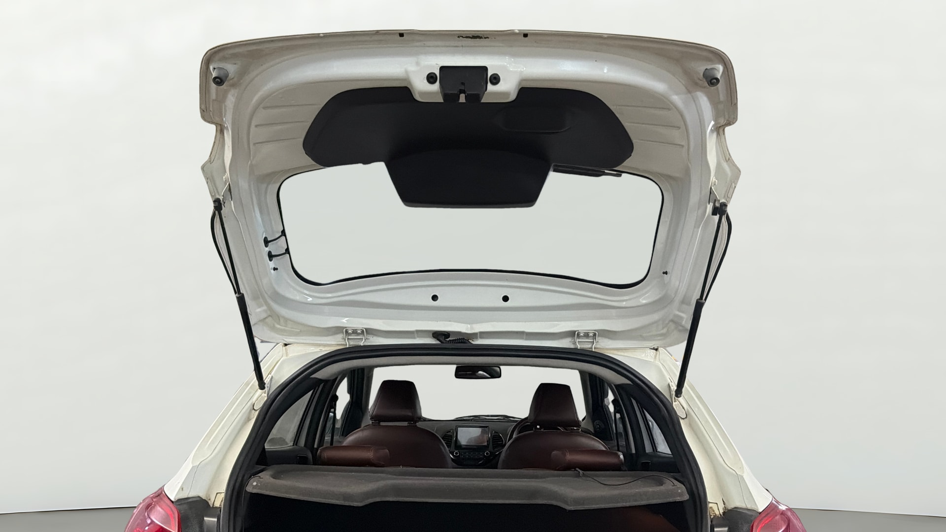 View 2021 Ford Figo Aspire 1.2P Ambiente MT BS IV Image 16 Used 2021 Ford Figo Aspire 1.2P Ambiente MT BS IV Image 16